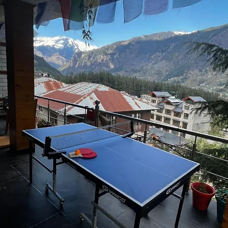 Urban Monk Stays And Cafe Manali  Exterior photo